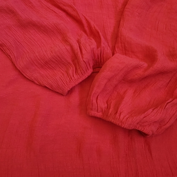 3/$15 Lane Bryant lace insert yoke blouse red lightweight textured fabric 18/20 - Picture 7 of 11